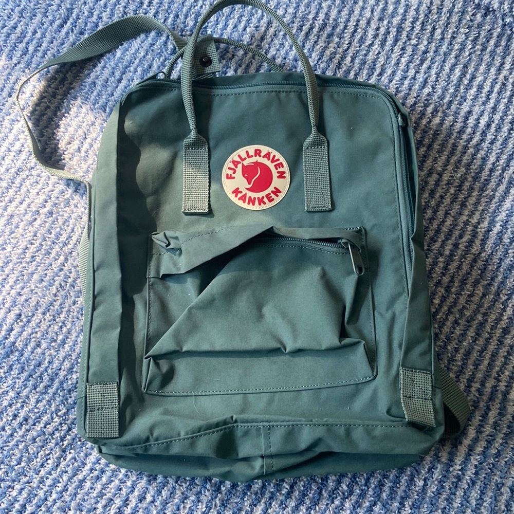 teal fjallraven kanken bag